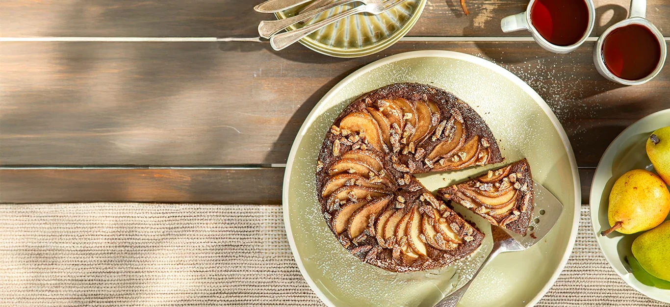 Pear Spice Cake Recipe - Forks Over Knives