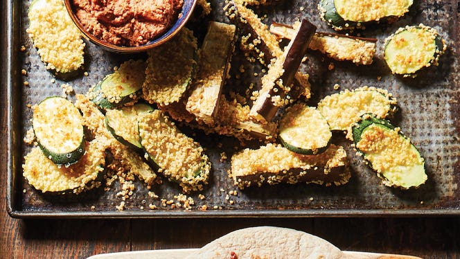 Quinoa-coated vegetable tempura