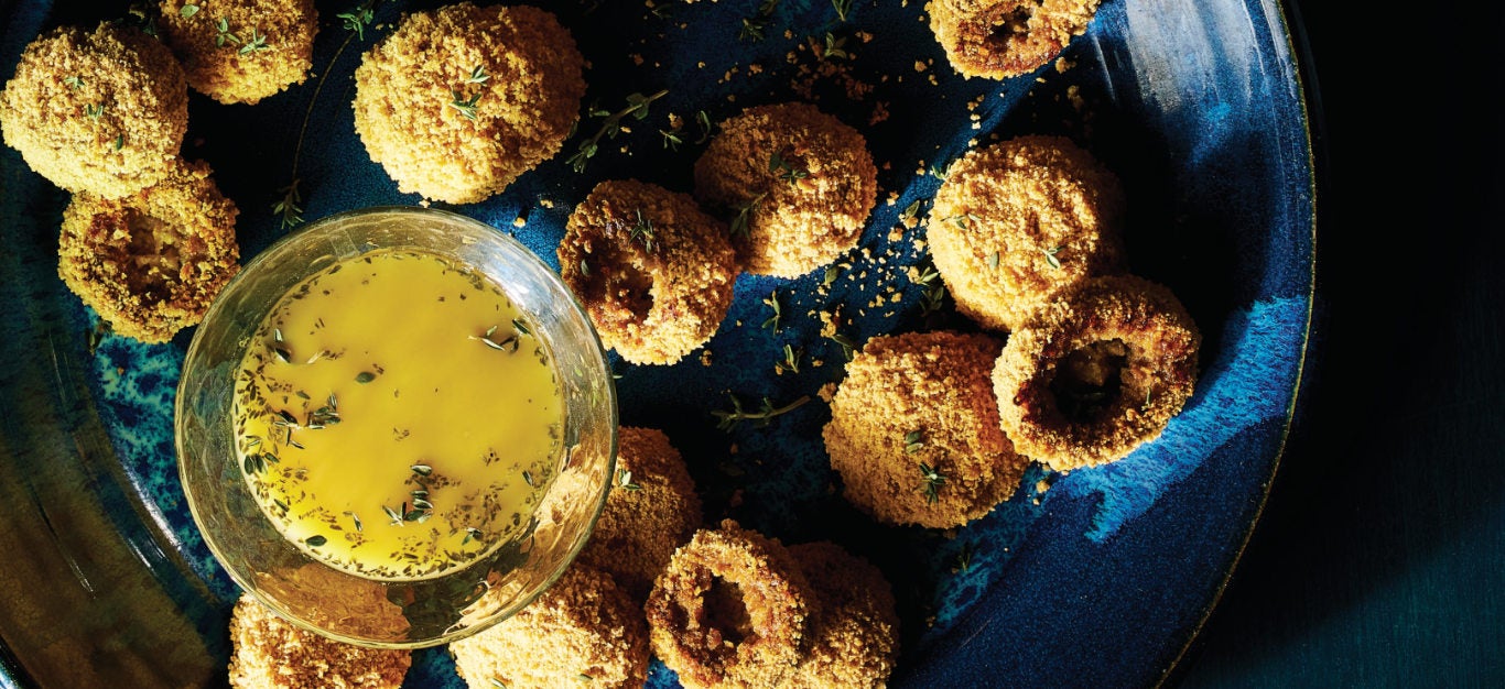 Breaded Mushrooms with White Balsamic Vinaigrette Recipe - Forks Over Knives