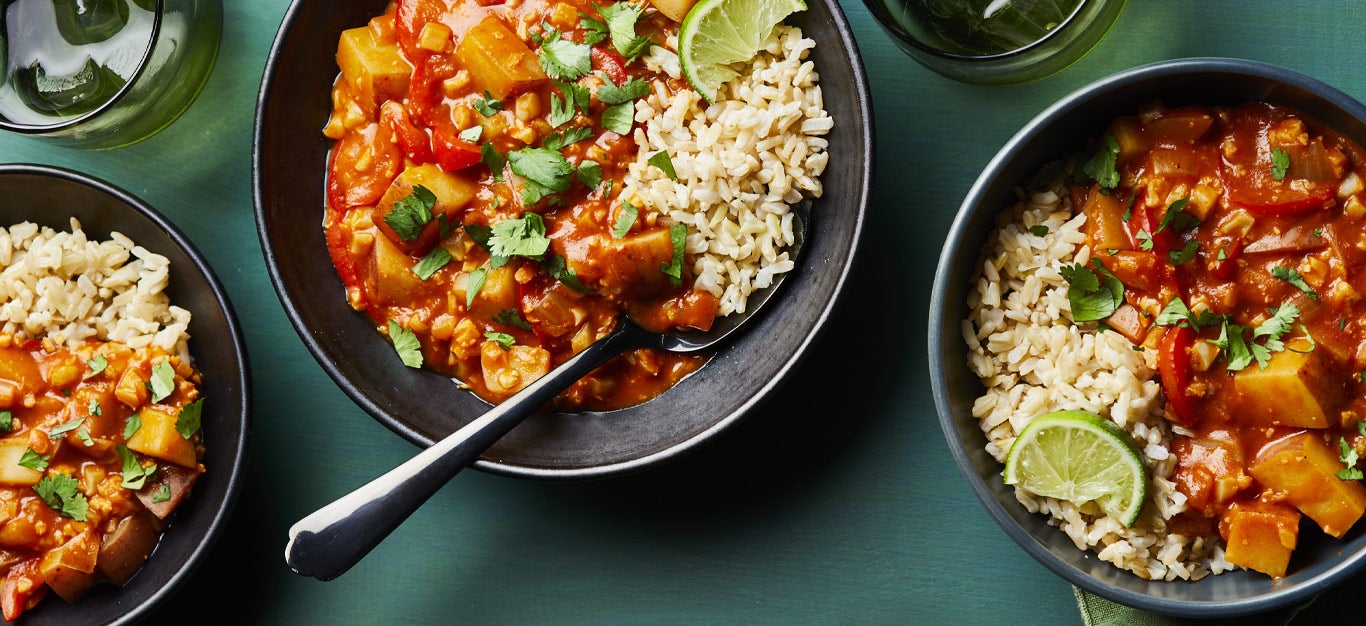 Vegan Red Curry with Cauliflower and Potatoes Recipe - Forks Over Knives
