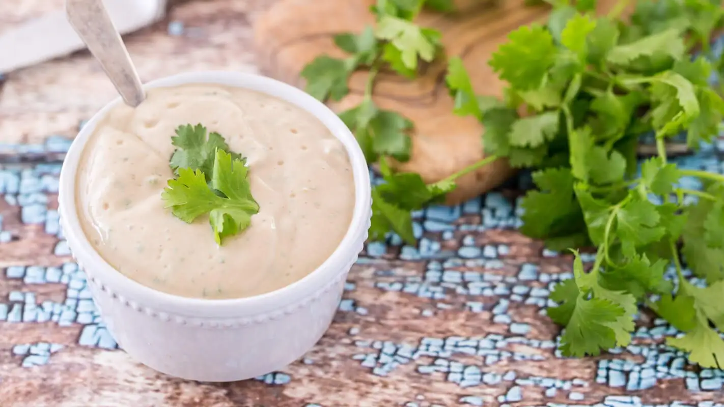 Creamy Cilantro-Garlic Dressing