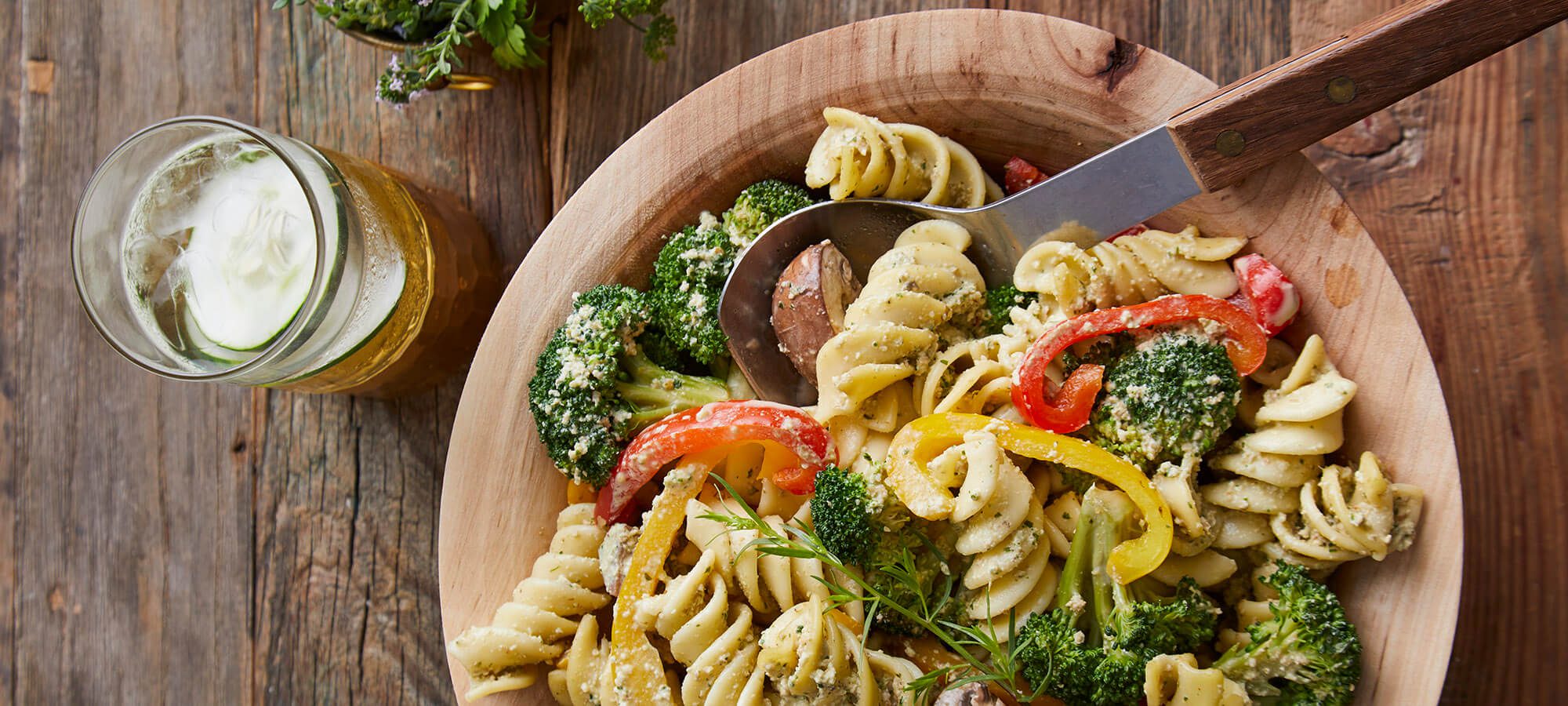 Creamy Pasta Primavera - Forks Over Knives