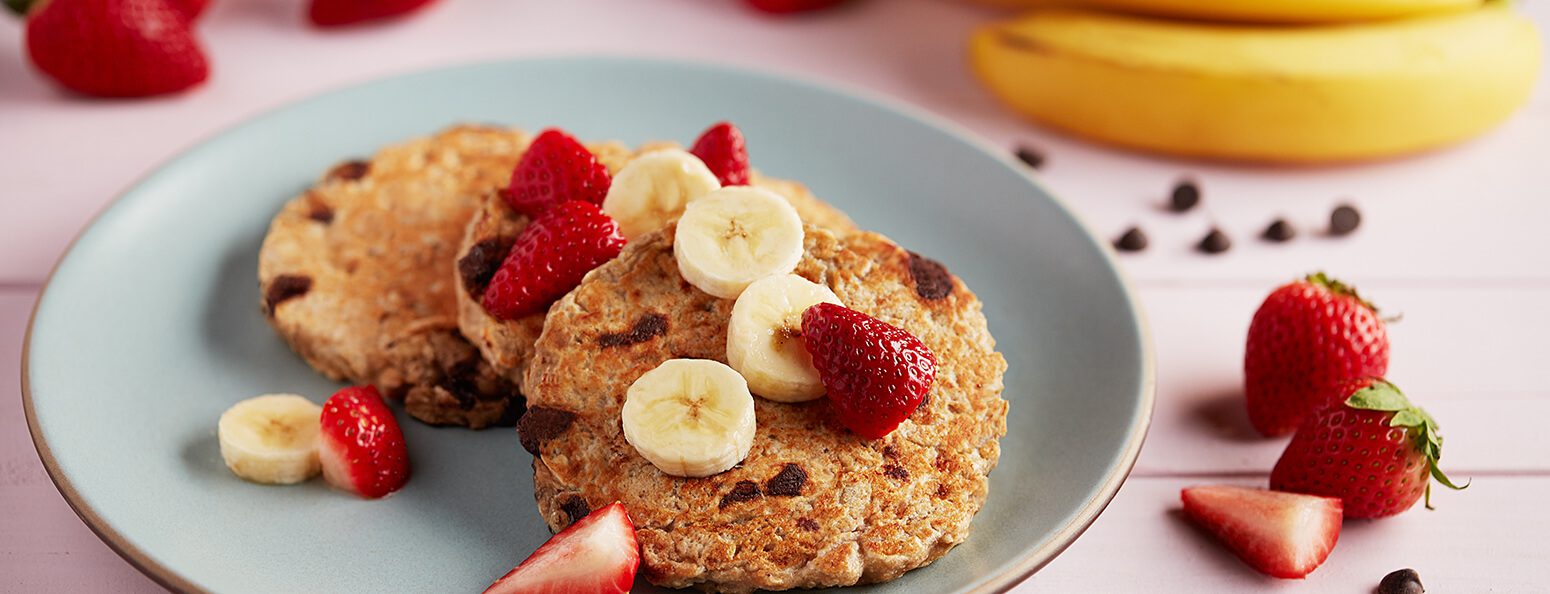 Banana-Oat Chocolate Chip Pancakes - Forks Over Knives