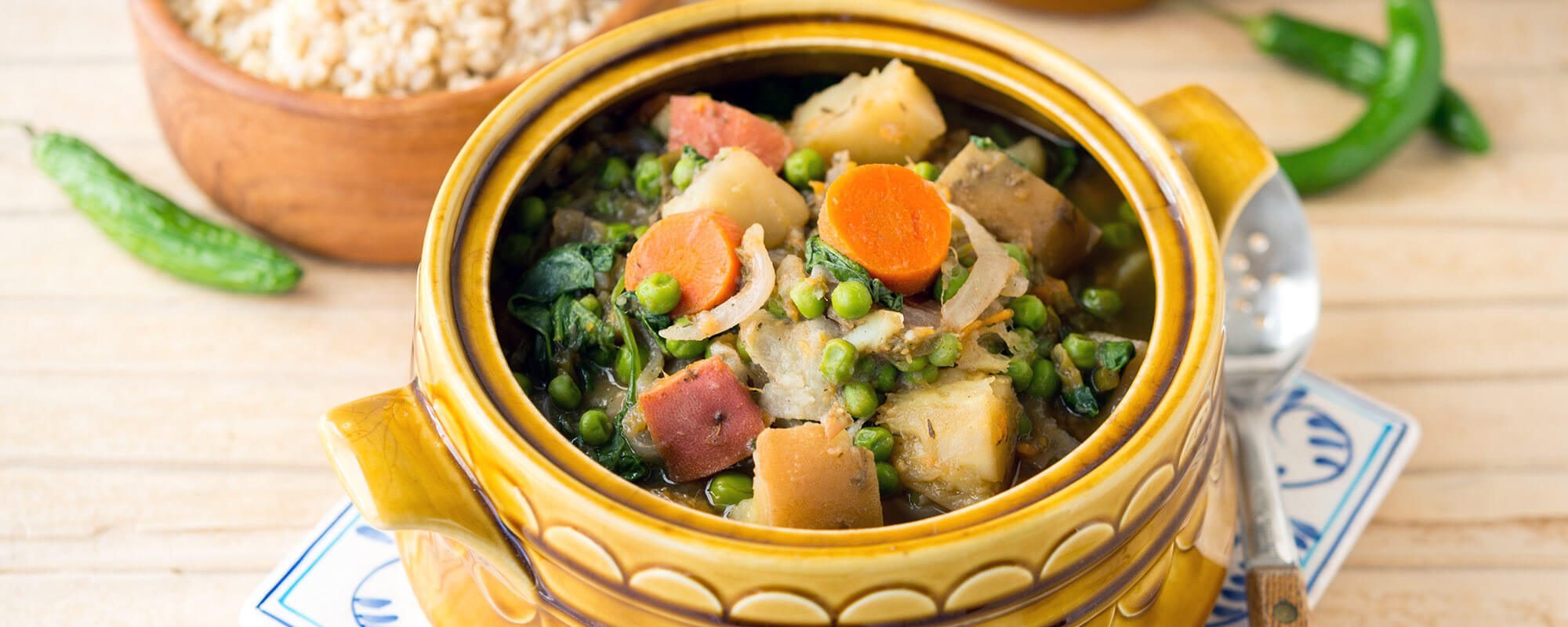 Jamaican Green Pea and Spinach Stew - Forks Over Knives