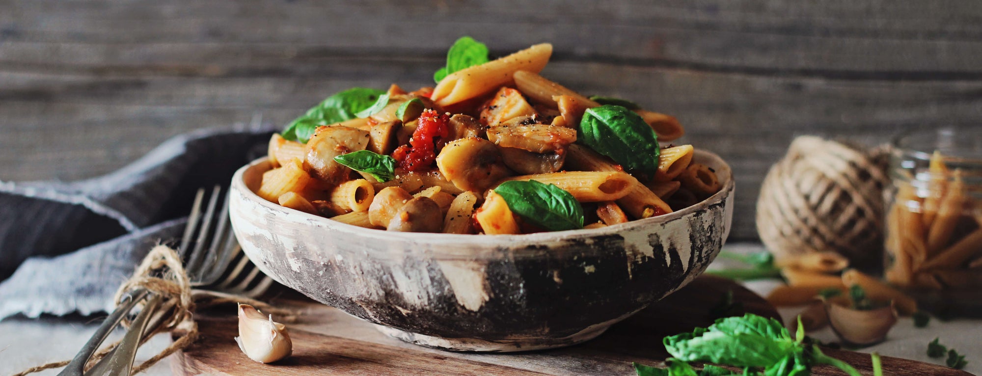 Penne with Tomato-Mushroom Sauce - Forks Over Knives