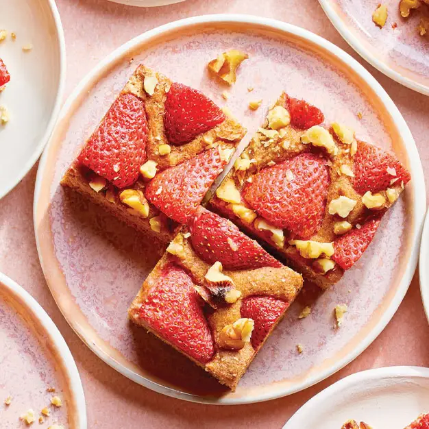 33 Yummy Summer Strawberry Recipesfrom Breakfast to Dessert - Forks Over Knives 33 Yummy Summer Strawberry Recipesfrom Breakfast to Dessert - Forks Over Knives