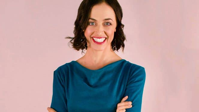 Suzannah Bozzone headshot against a pink background