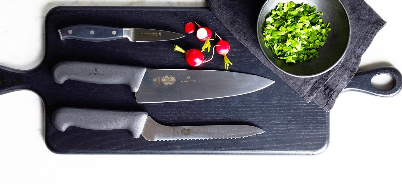 12 Kitchen Knife Safety Tips