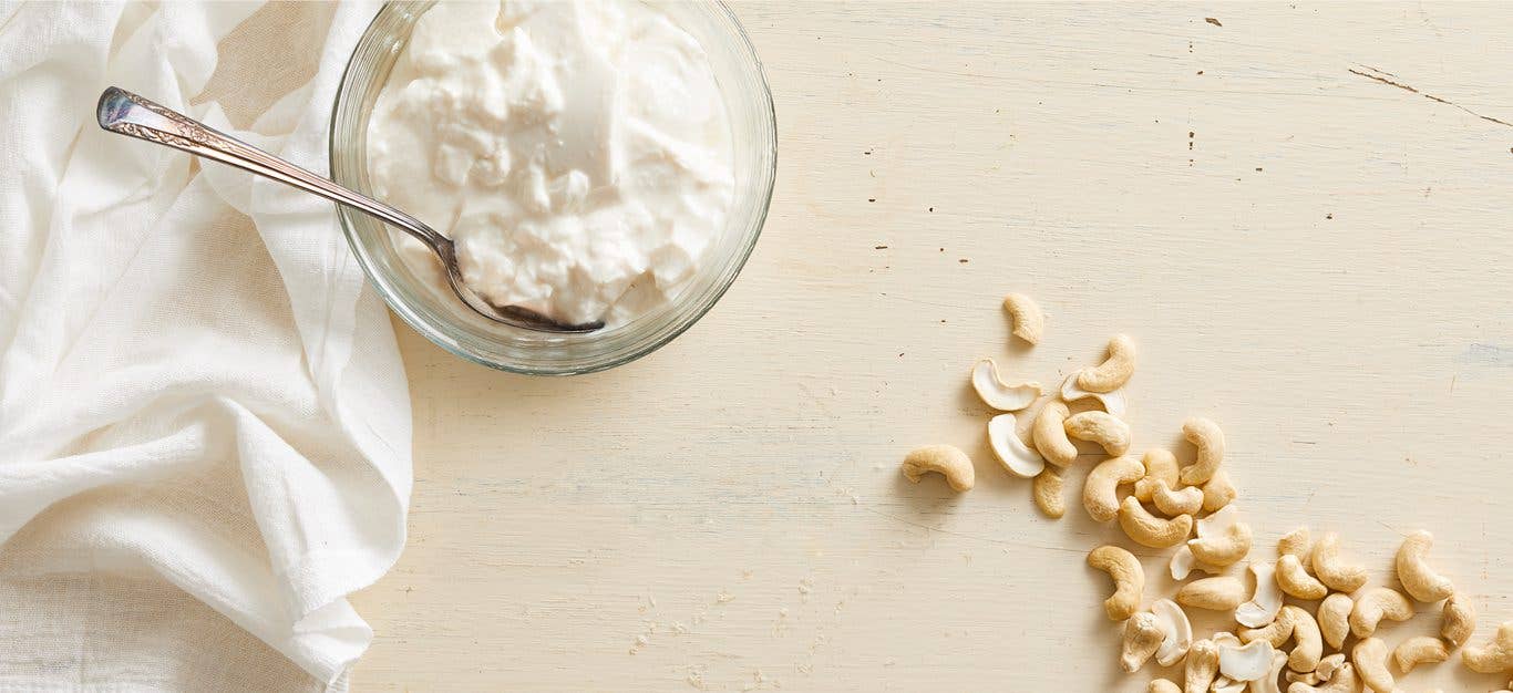 low-fat homemade nut yogurt
