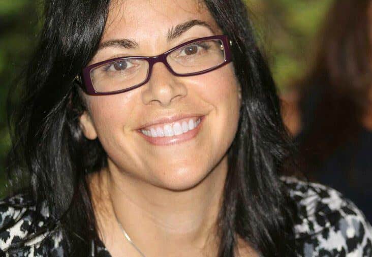 Headshot of Wendy Solganik