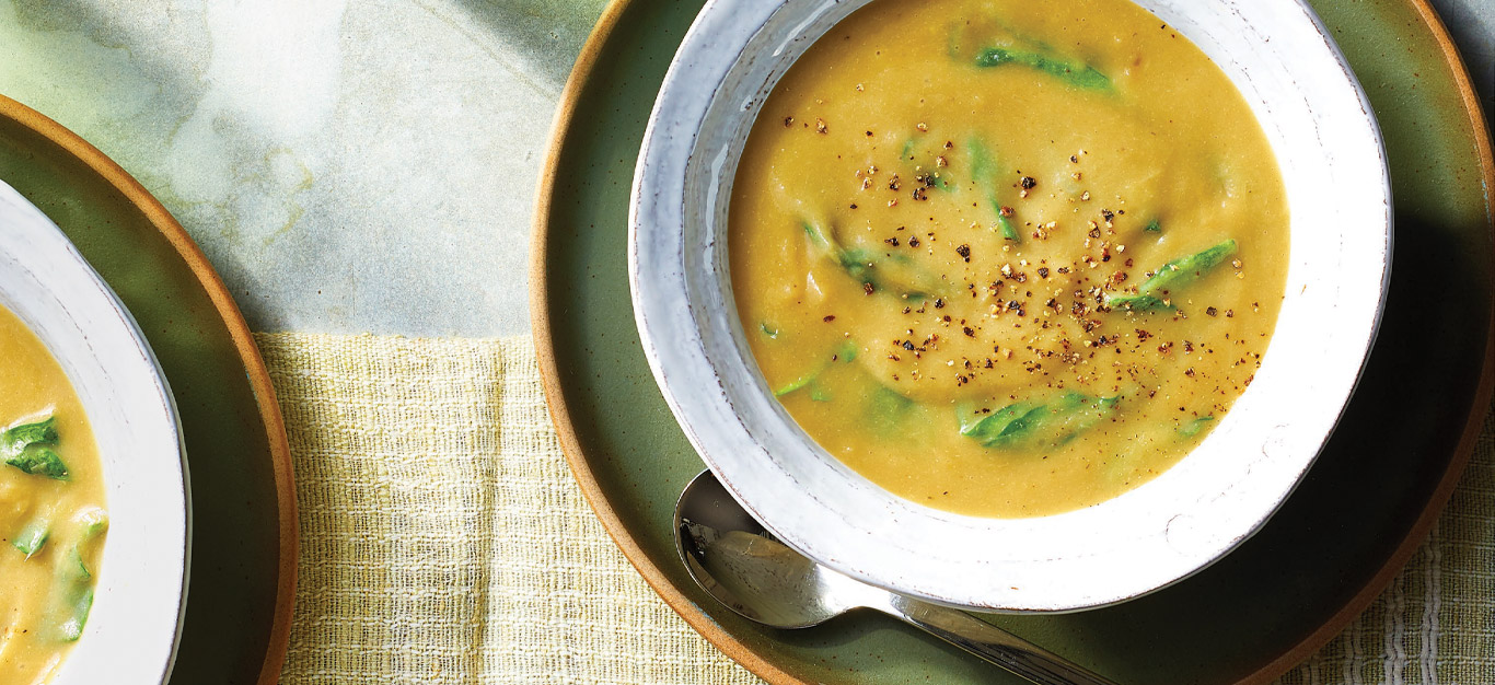 Creamy Spinach and Artichoke Soup