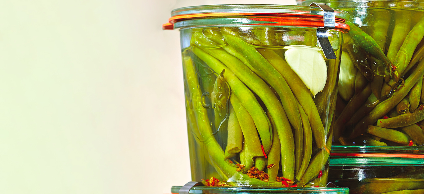 Spicy Pickled Green Beans