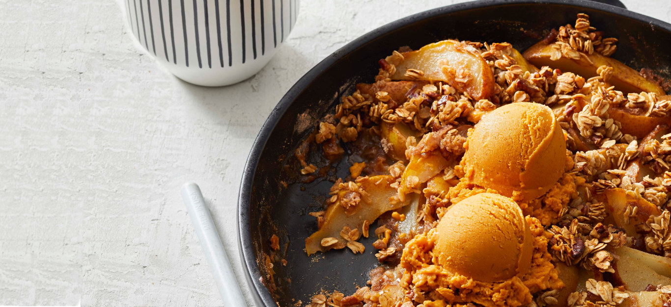 Maple-Ginger Spiced Pear Crisp with Oats
