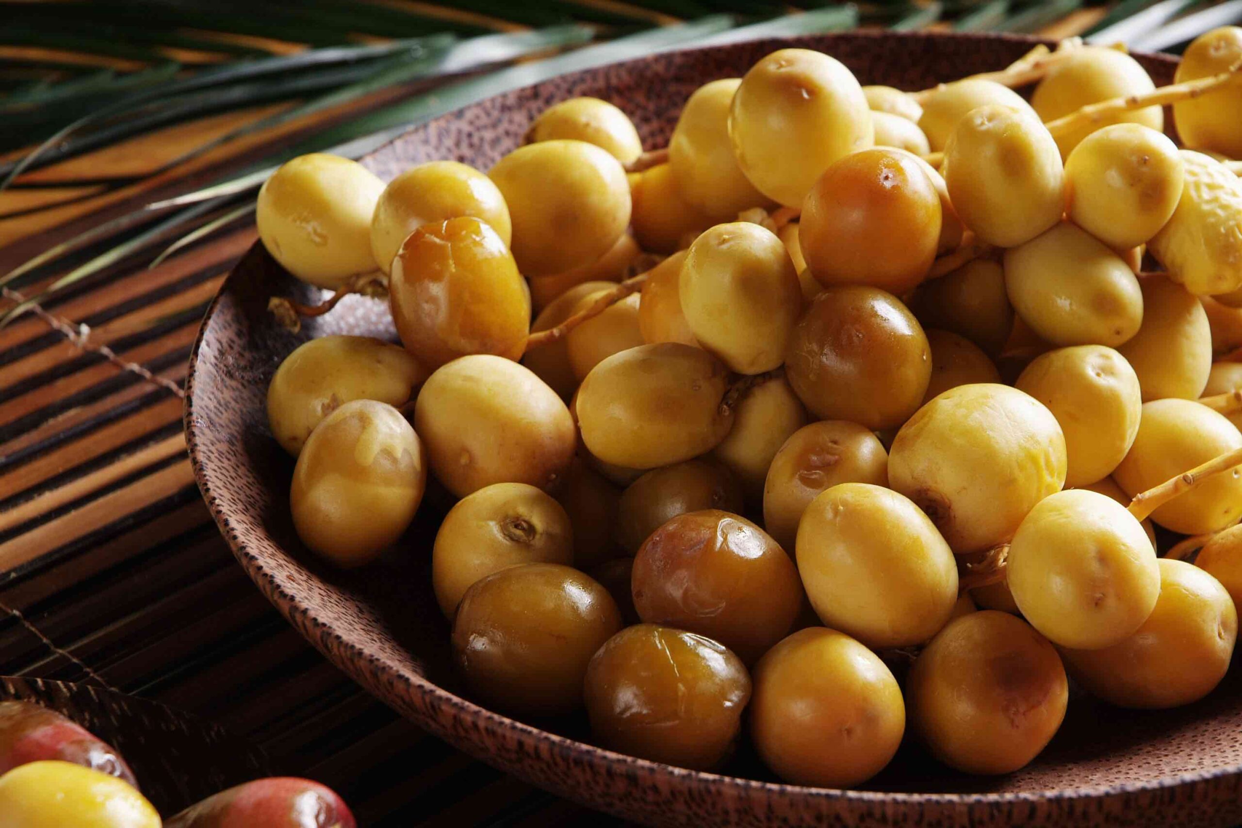 fresh barhi dates in a bowl