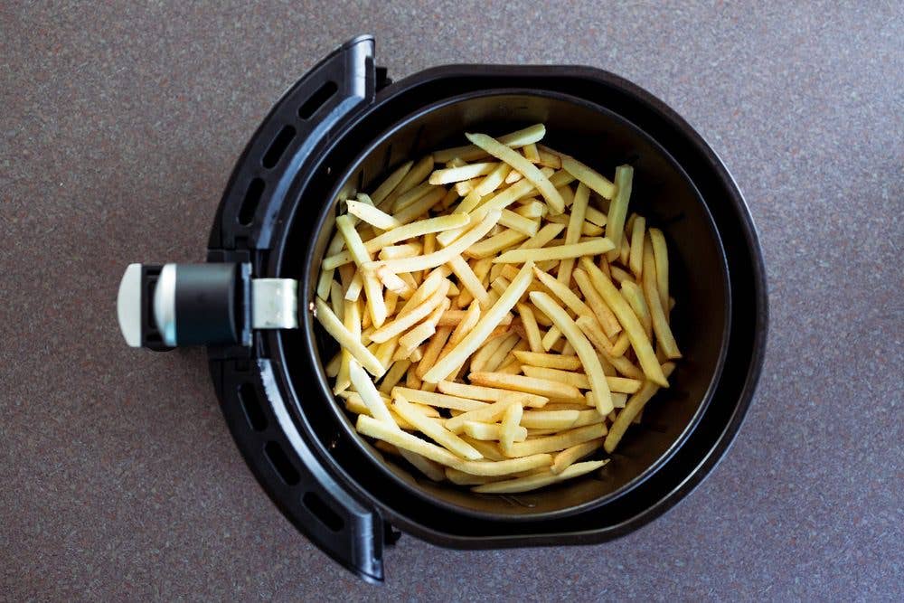 french fries in an air fryer