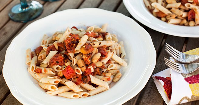 Roasted Tomato and Cannellini Bean Pasta Recipe