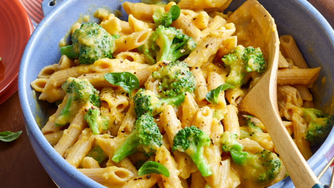 butternut-broccoli-mac-and-cheese-wordpress-670x377-c.jpg