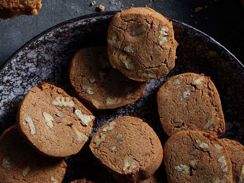 Pecan Shortbread Cookies on a ceramic plate